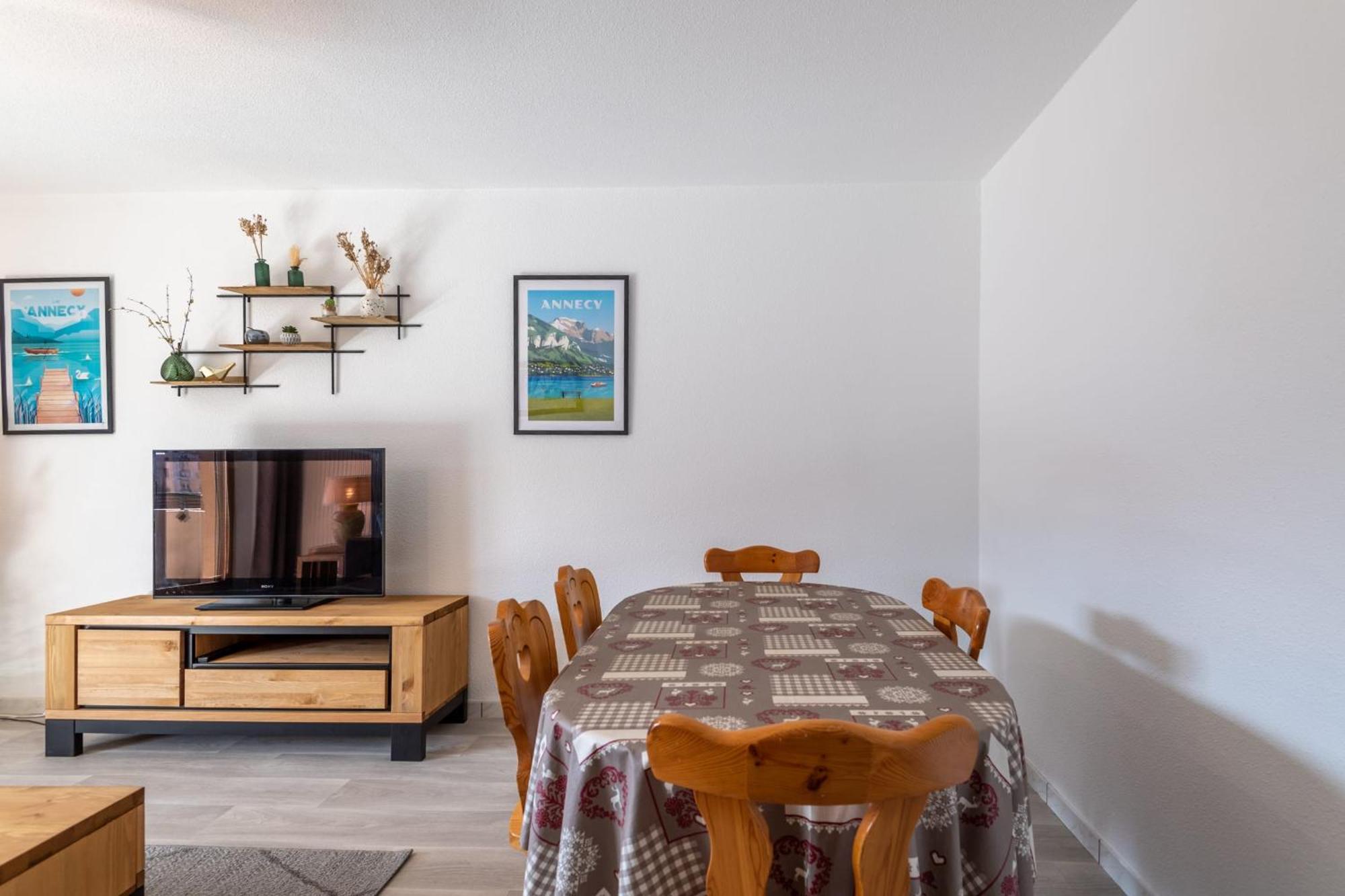 Ducs De Savoie - Comfortable Flat A Stone'S Throw From The Old Town Анси Экстерьер фото